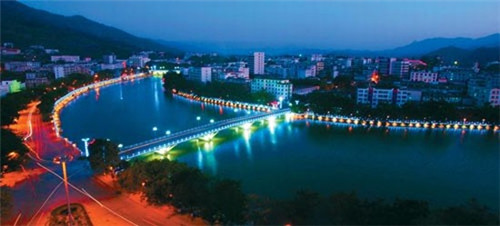 金桥缘过桥米线