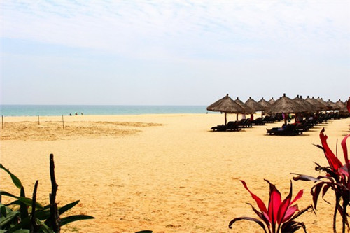 广河县雨鞋加盟什么店赚钱，雨鞋批发